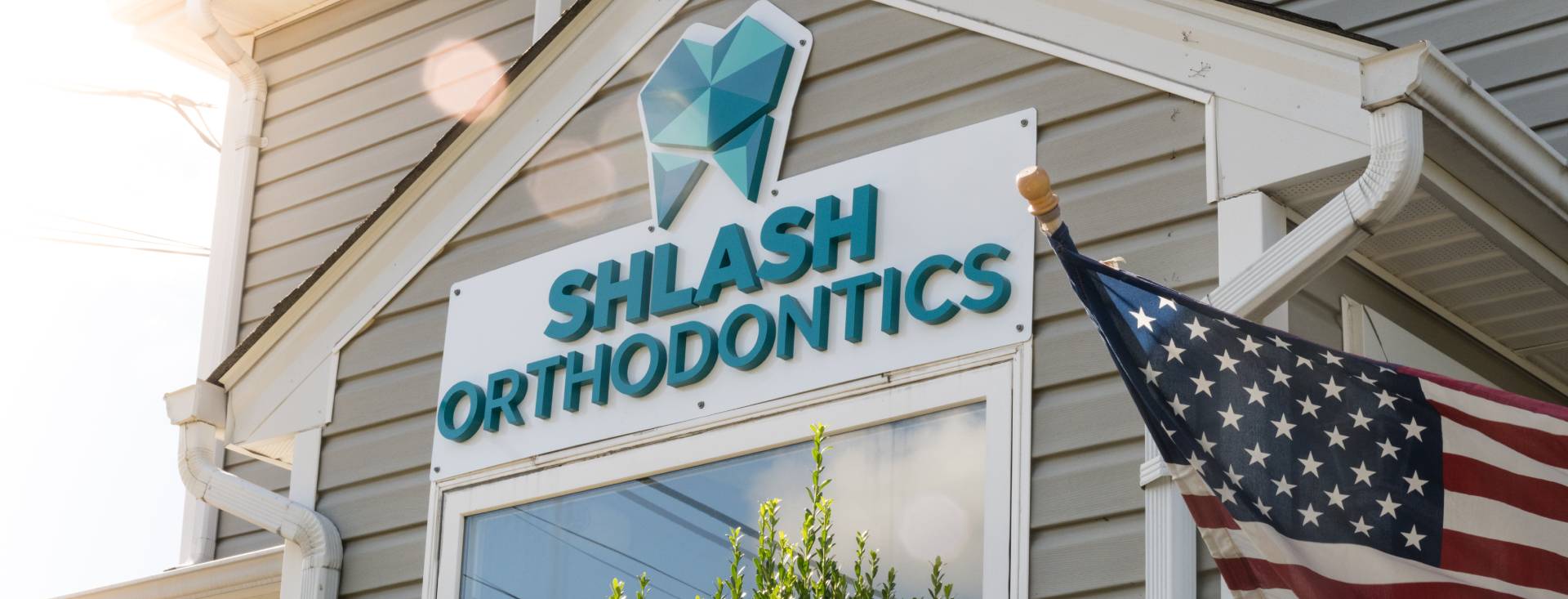 Wall Sign Shlash Orthodontics in Olney, MD